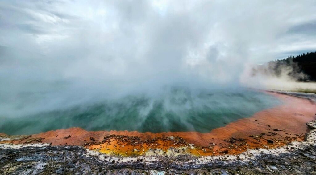 Rotorua Wai-O-Tapu thermal wonderland Champagne Pool